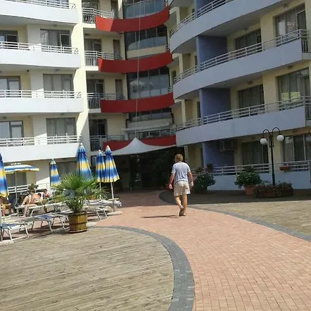 Кк Сл Бряг Комплекс Централ Плаза Apartament *